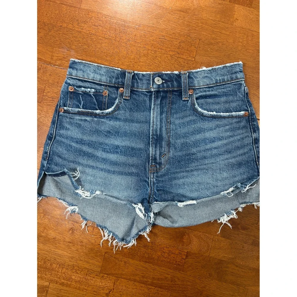 Abercrombie & Fitch The Mom Shorts Women 26/2 Blue High Rise Distressed Denim